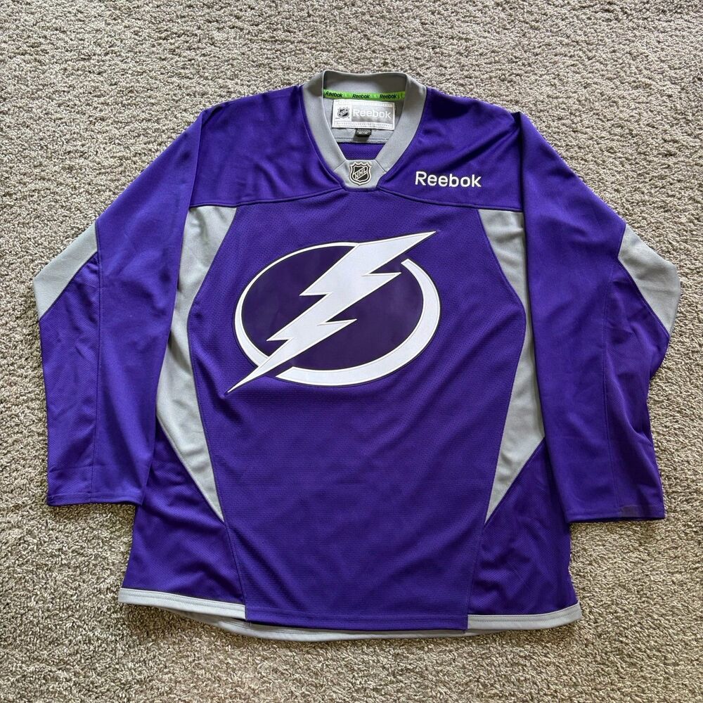 Reebok 2014 Tampa Bay Lightning Purple Breast Cancer Jersey Men’s Medium NHL